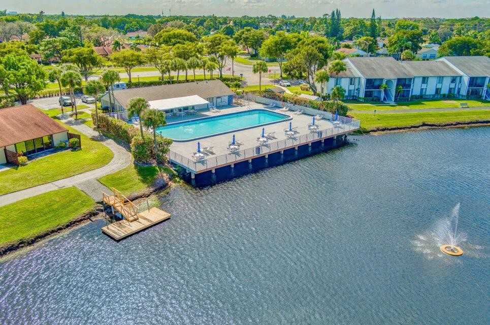 1112 Green Pine Blvd #1112C1 - Photo 5 of 6