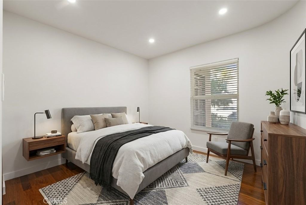 932 S Shenandoah St #932-1 - Photo 7 of 27