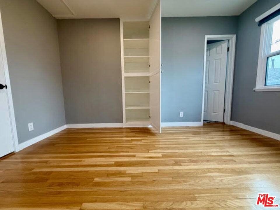 2517 Curtis Ave #2517C - Photo 4 of 14