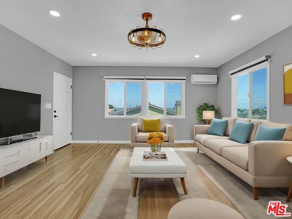 2517 Curtis Ave #2517C - Photo 6 of 14