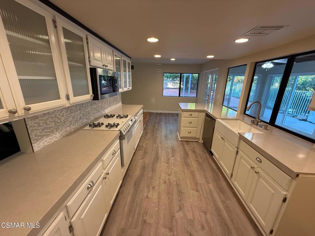 1191 Calle Contento #1191 - Photo 5 of 40