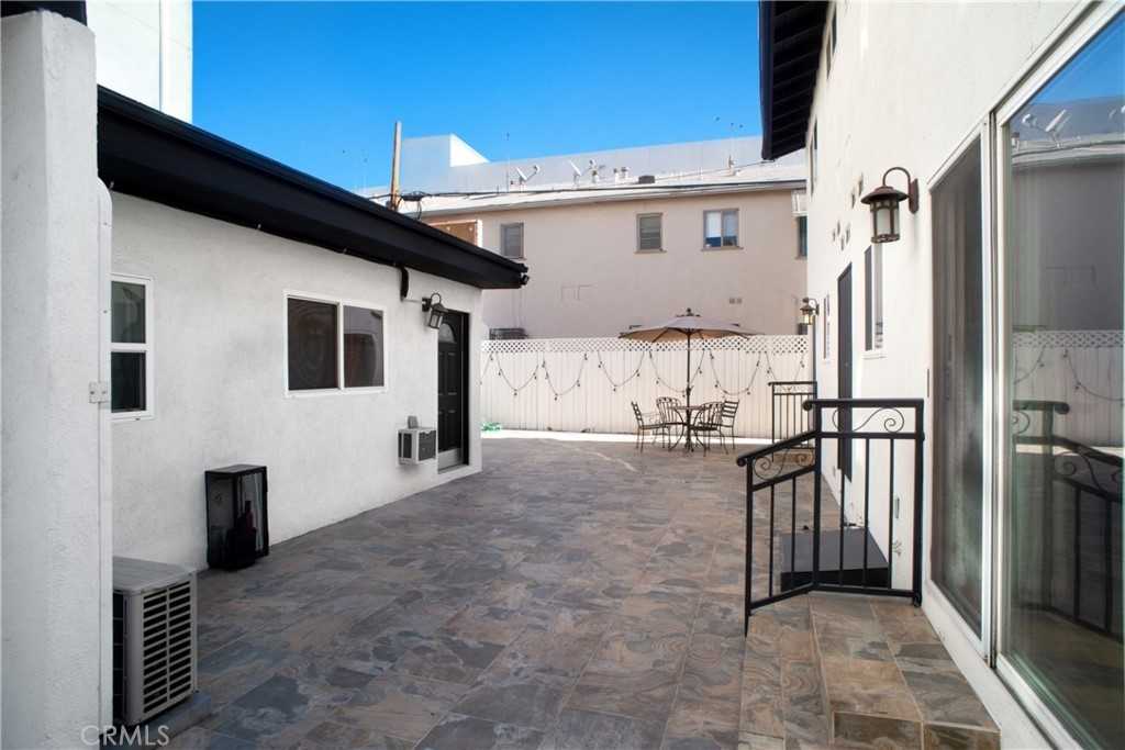 11265 Otsego St #11265-1 - Photo 5 of 14