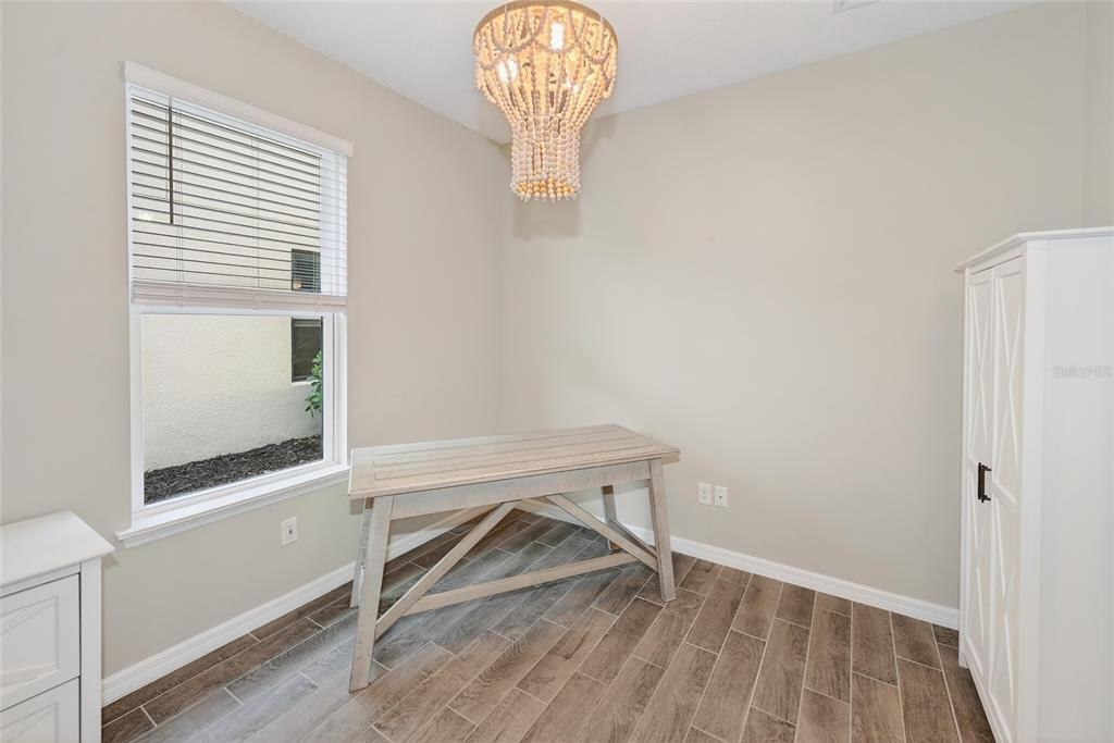 10109 Milky Way Cir #10109 - Photo 5 of 50