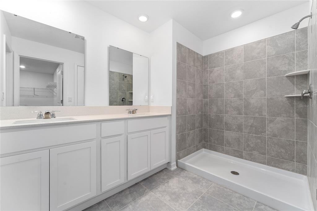 381 Singing Sands Cir #381 - Photo 5 of 26