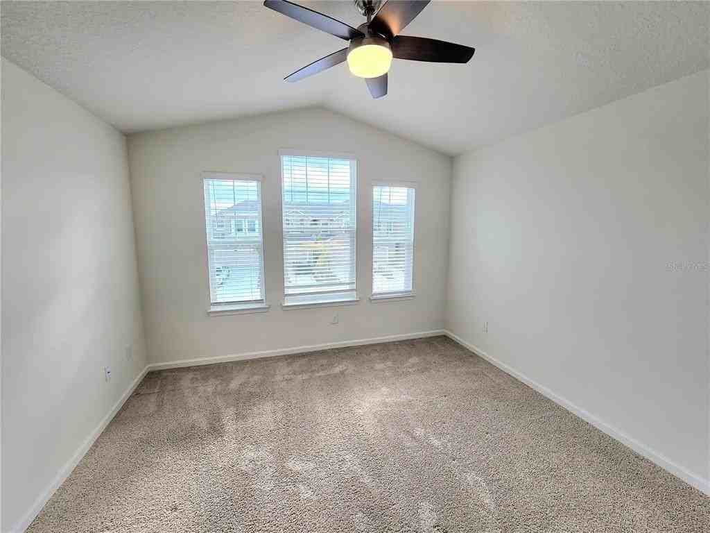 5543 Pleasantview Ct #5543 - Photo 7 of 32