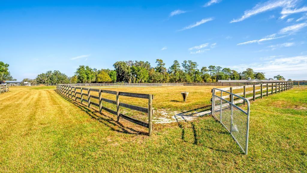 15305 Nw 112th Place Rd #15305 - Photo 7 of 50