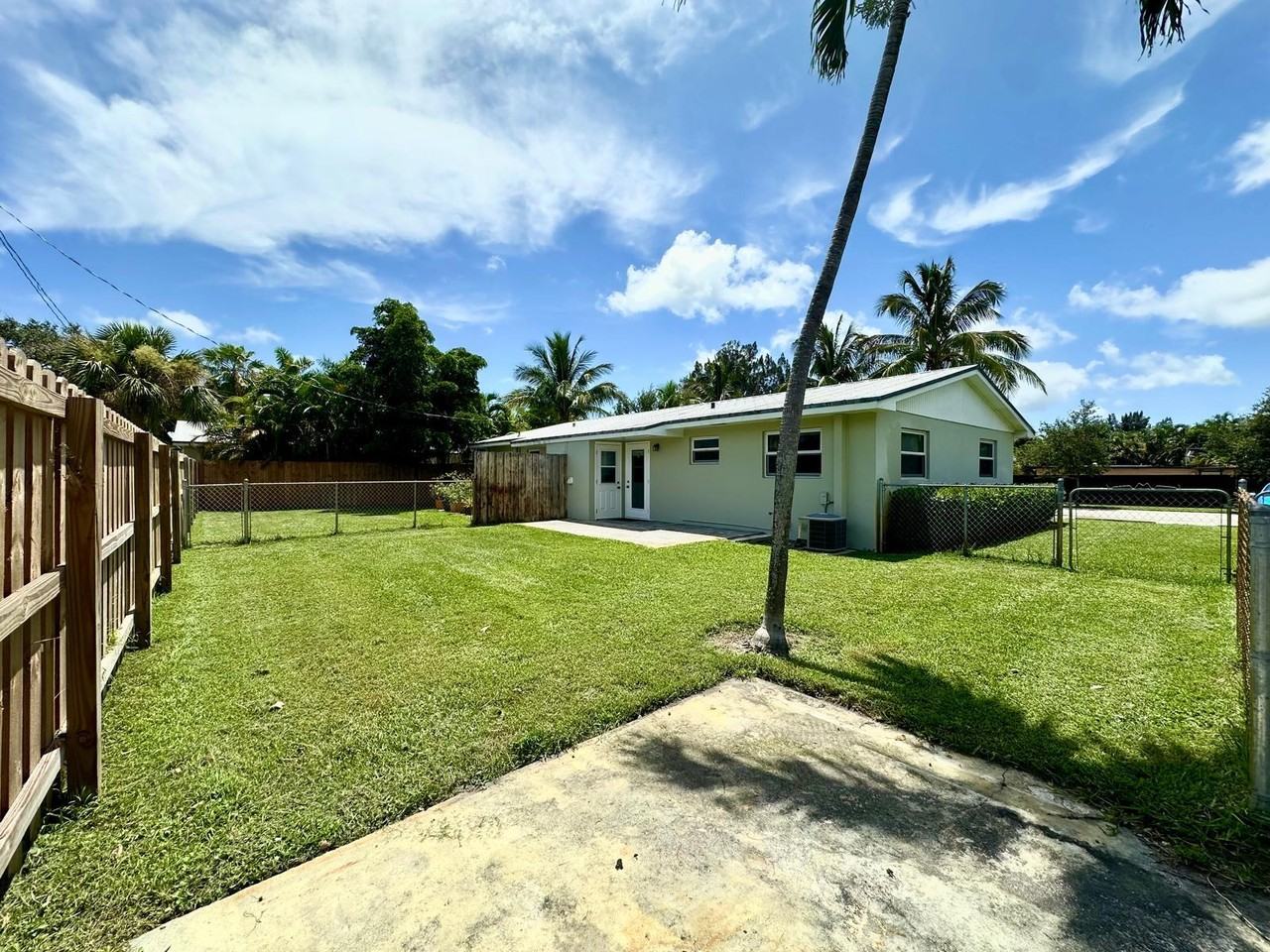 3531 Burma Ct #3531 - Photo 4 of 16