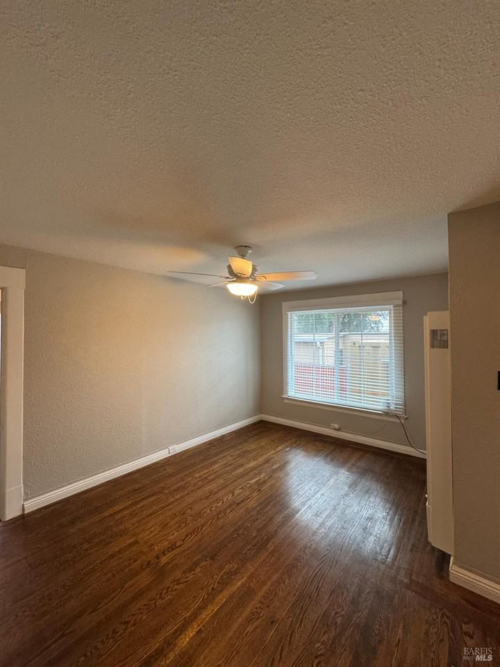 714 Carolina St #714 - Photo 2 of 21