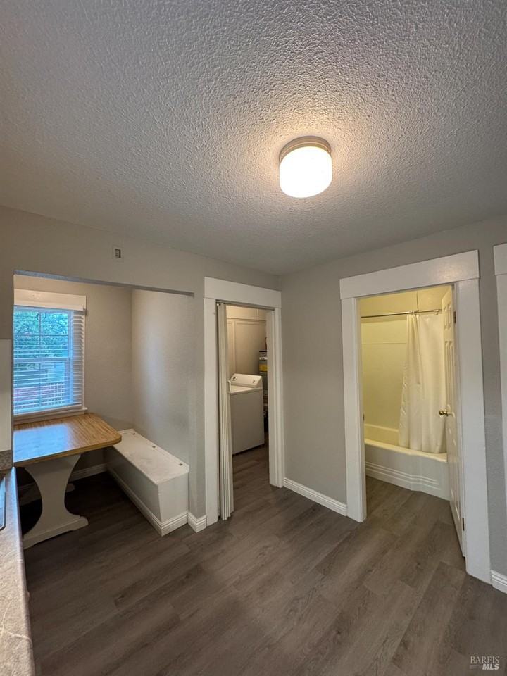 714 Carolina St #714 - Photo 4 of 21