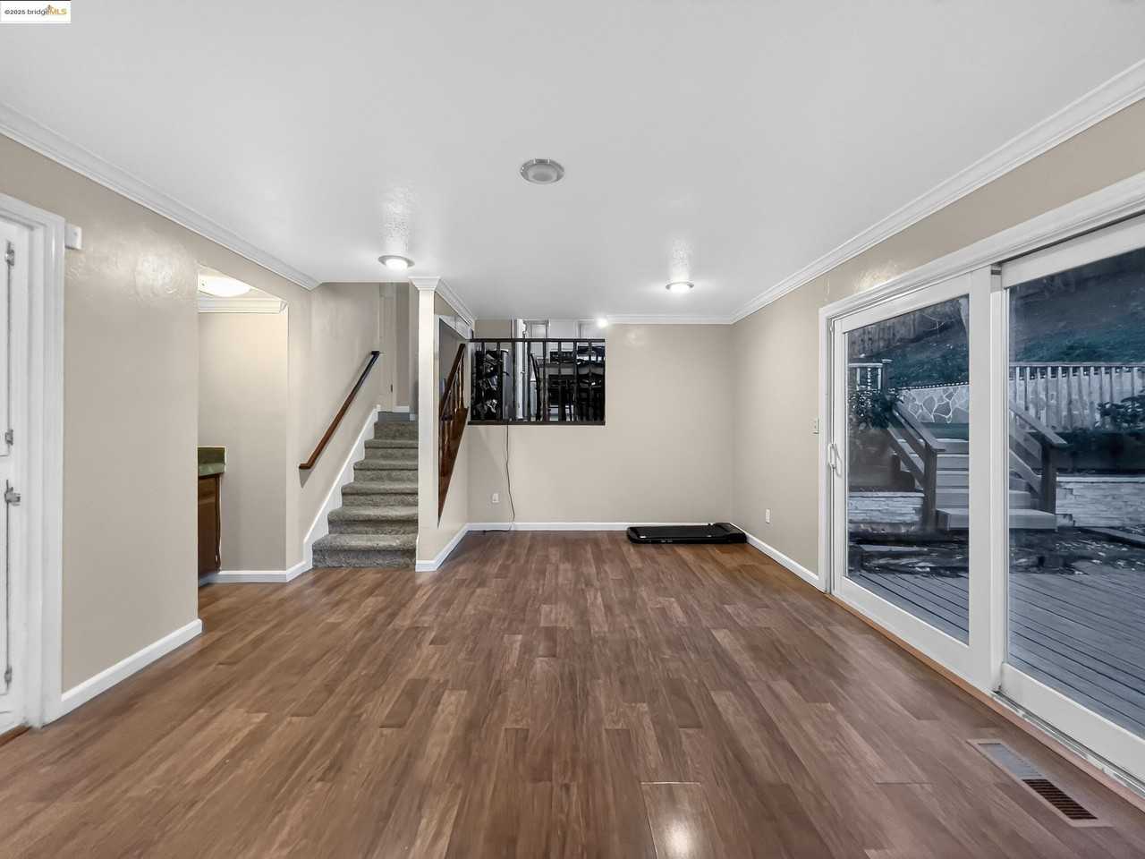 2322 Peachtree Cir #2322 - Photo 3 of 43