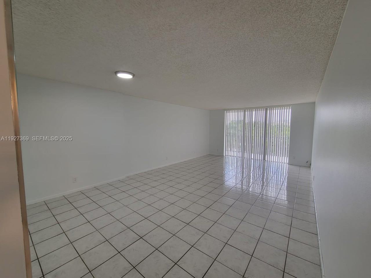 Aventura Blvd #18151-408 - Photo 2 of 50