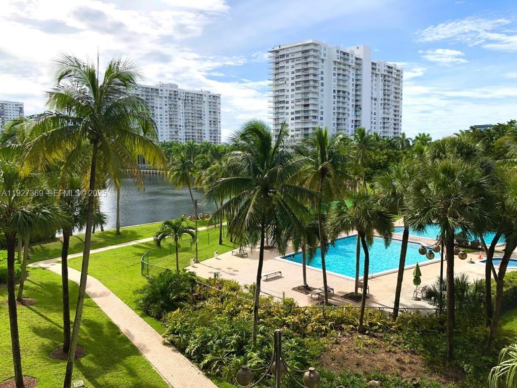 Aventura Blvd #18151-408 - Photo 6 of 50