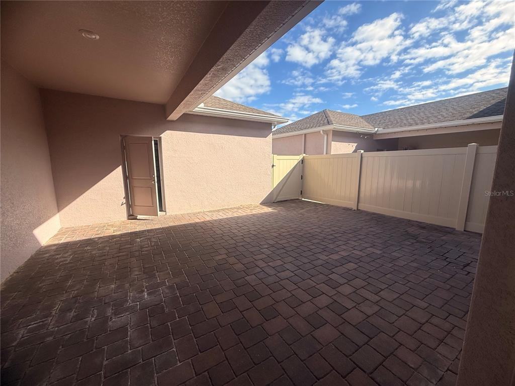 1661 Cross Prairie Pkwy #1661 - Photo 3 of 13