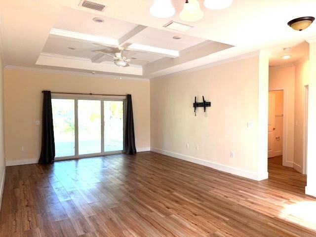 8206 Penny Ln #8206 - Photo 4 of 20