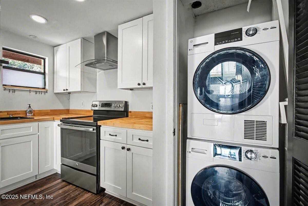 1569 Arcadia Dr #1569 - Photo 6 of 26