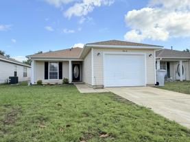 7612 Chablis Cir #7612 - Photo 1 of 1