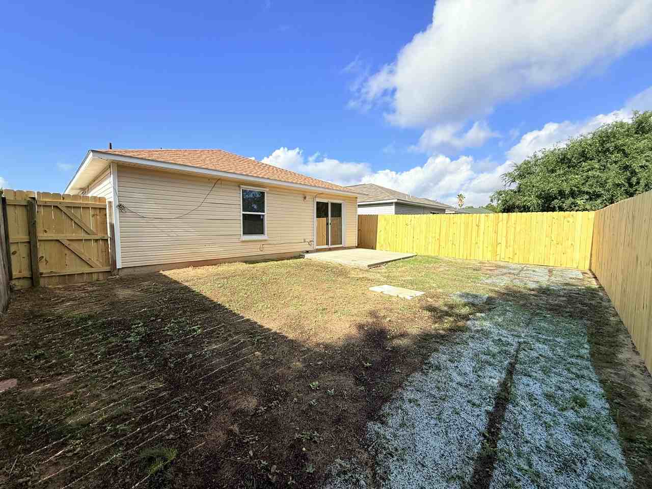 7612 Chablis Cir #7612 - Photo 5 of 16