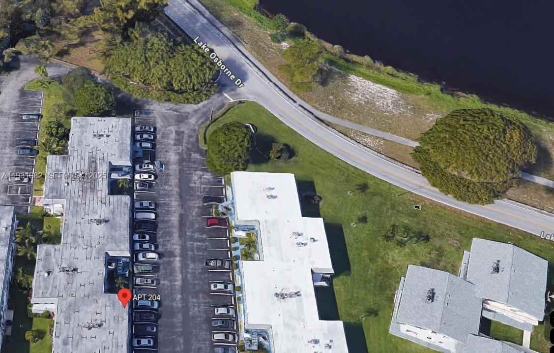 2400 Lake Osborne Dr #2400-204 - Photo 6 of 17