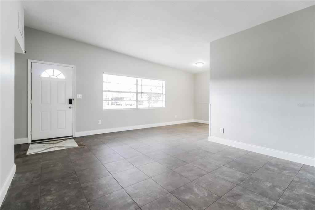 613 Morocco Ave #613 - Photo 3 of 16