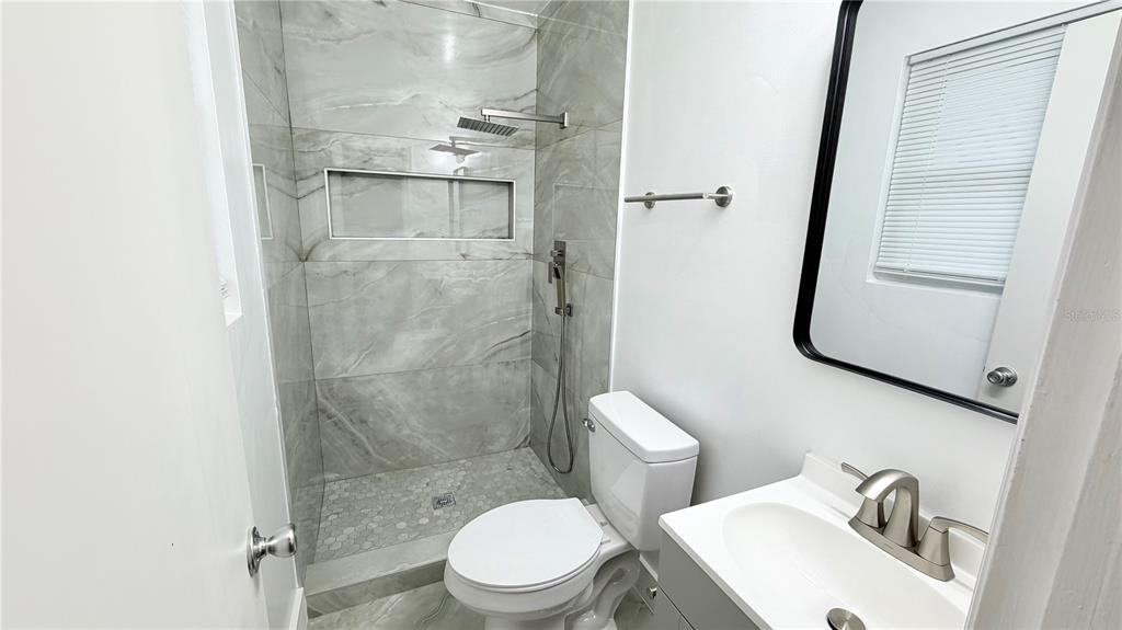 6310 Lake Underhill Rd #6310A - Photo 7 of 12