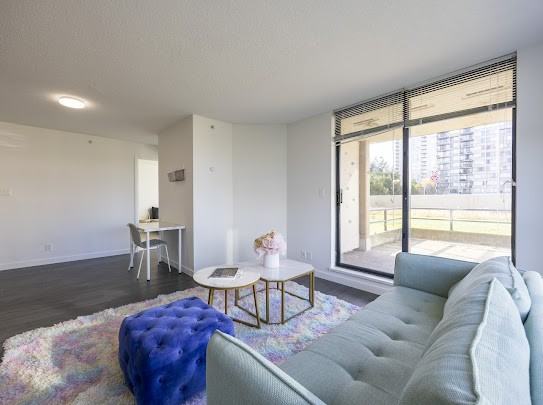 7225 Acorn Ave - Photo 4 of 17