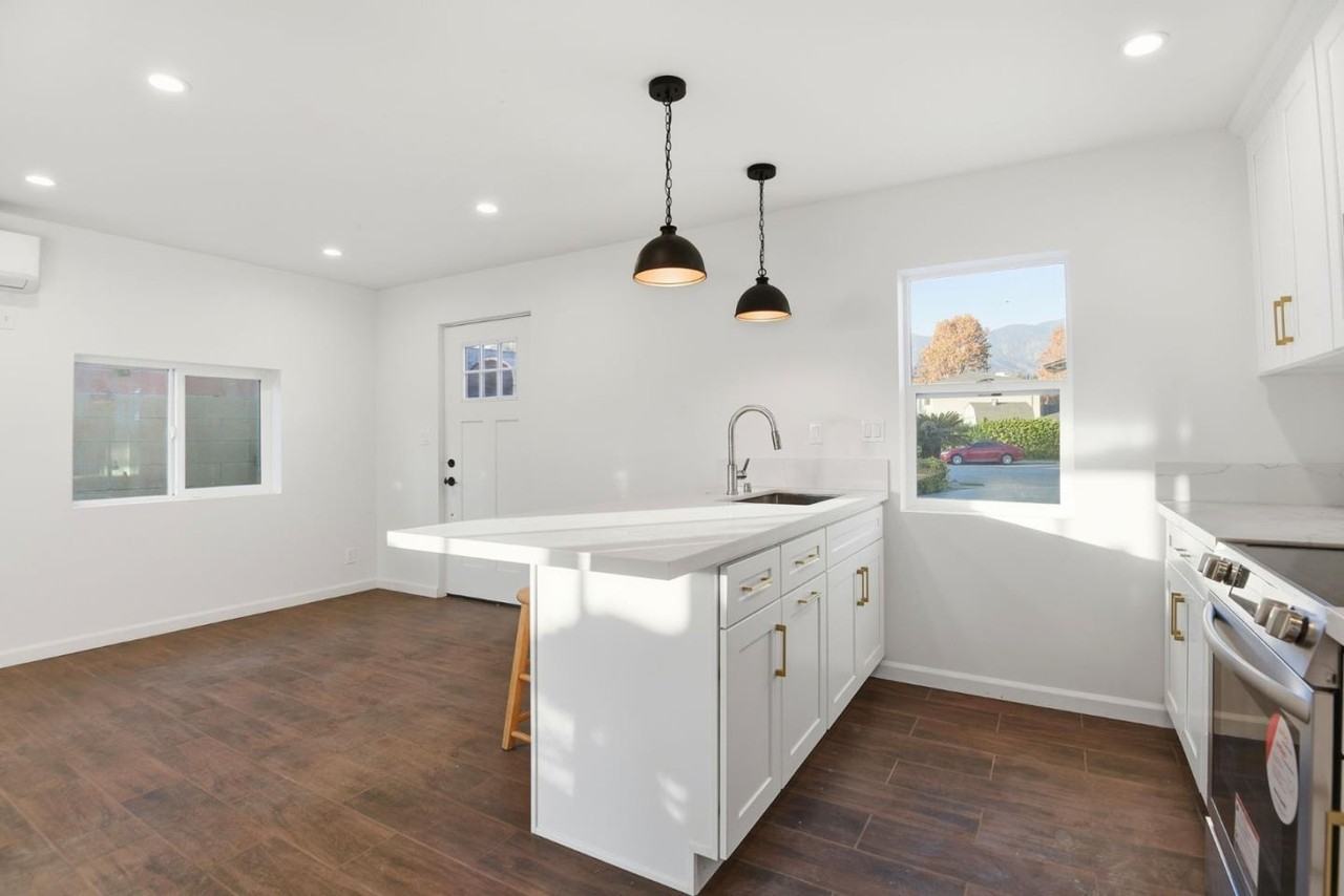 648 Anita St #648-1 - Photo 3 of 16