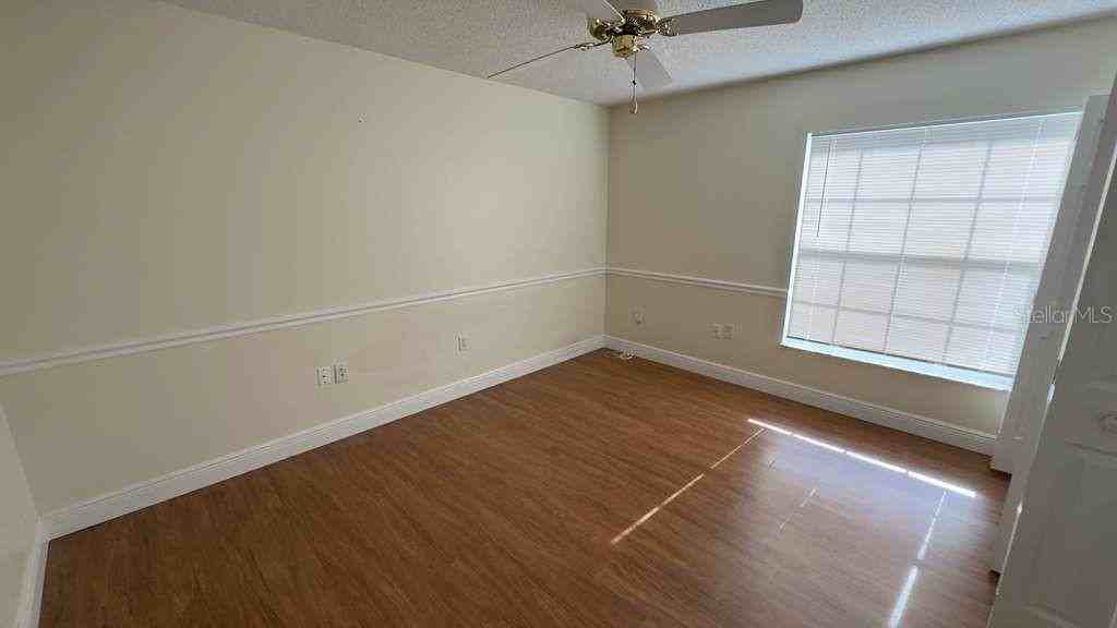 10106 Stanton Ct #10106 - Photo 5 of 19