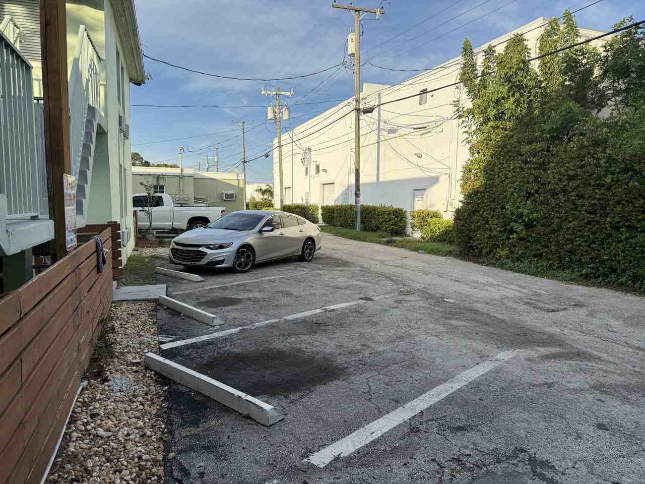 1118 N H St #1118-3 - Photo 2 of 11