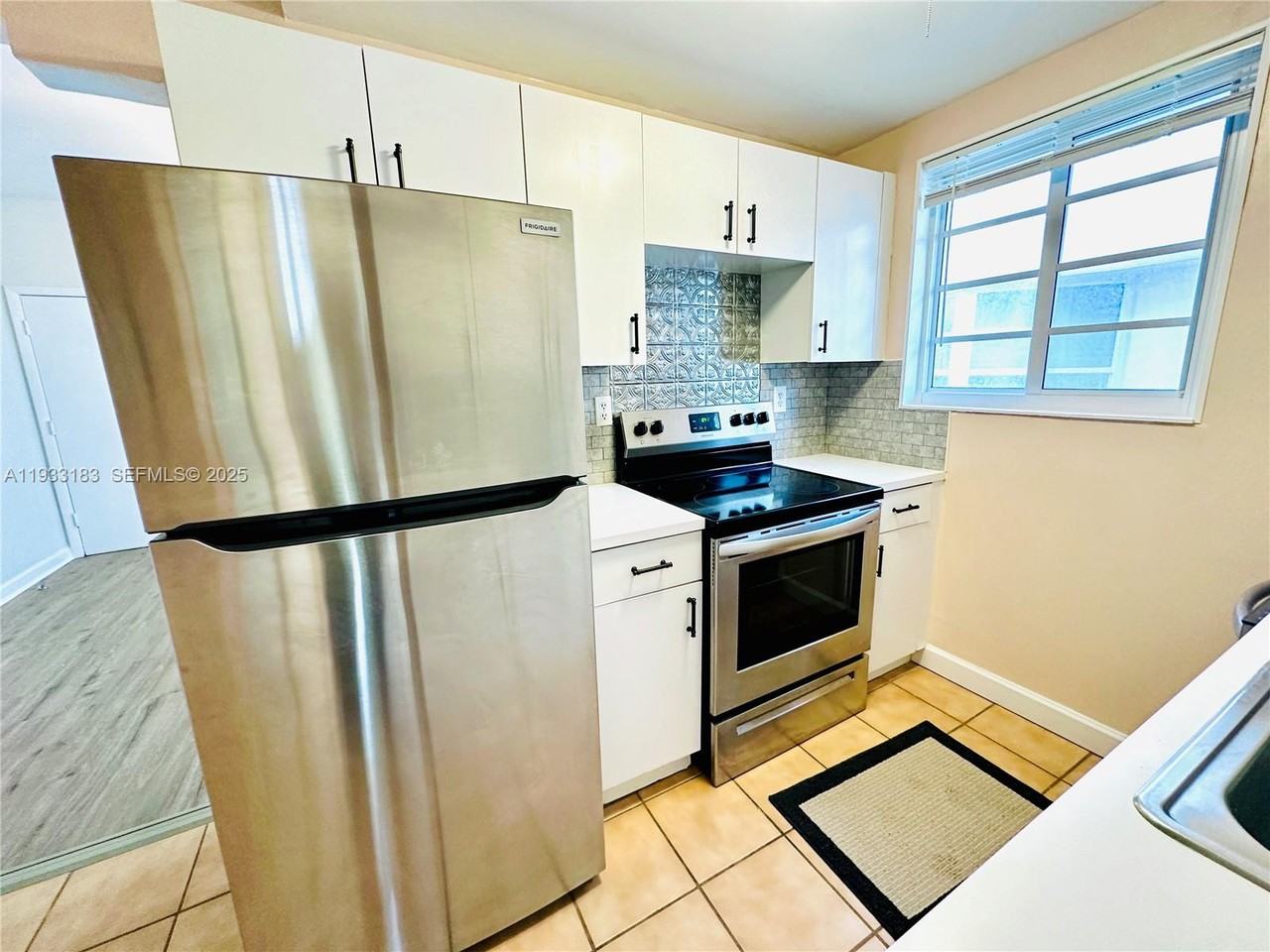 540 15th St #540-203 - Photo 6 of 28