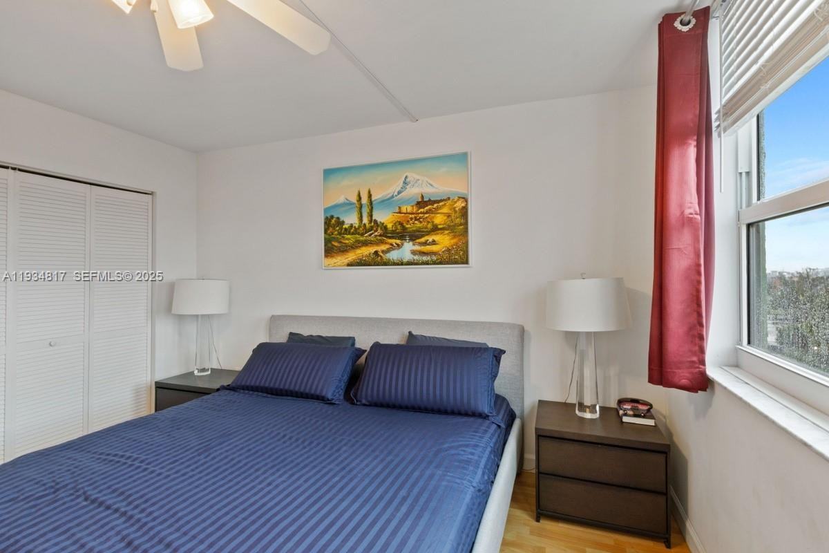 90 Alton Rd #90-807 - Photo 2 of 18