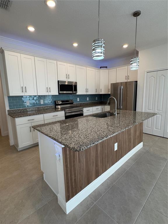 16819 Canopy Garden Dr #16819 - Photo 2 of 35