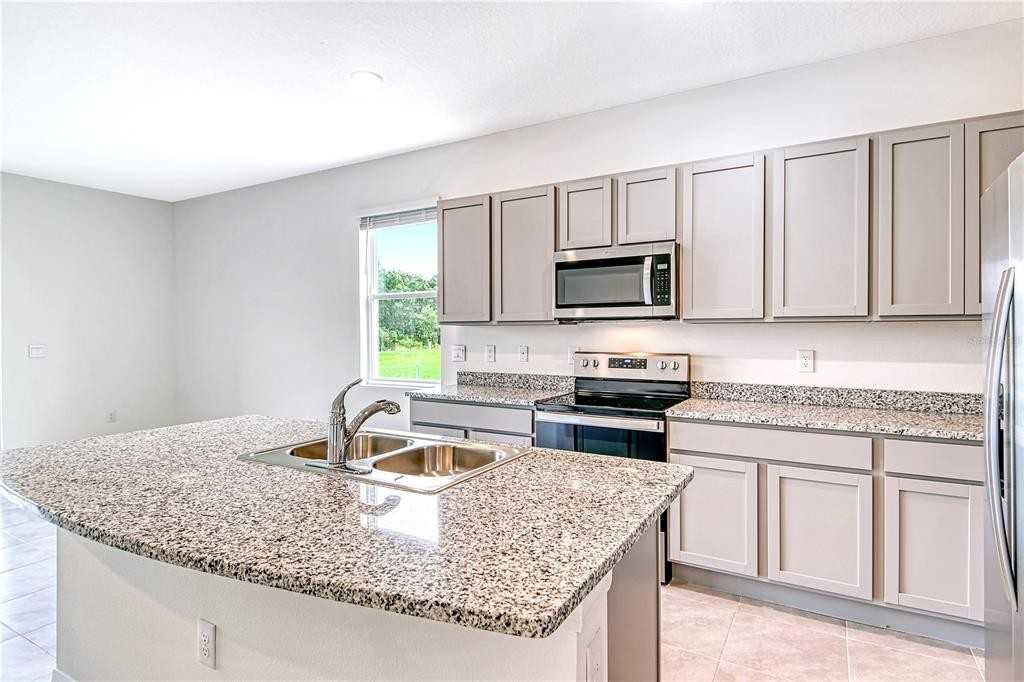 11419 Planetree Pl #11419 - Photo 2 of 44