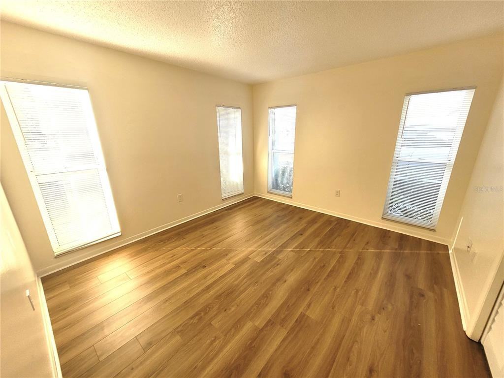 4007 Audubon Dr #4007 - Photo 6 of 25