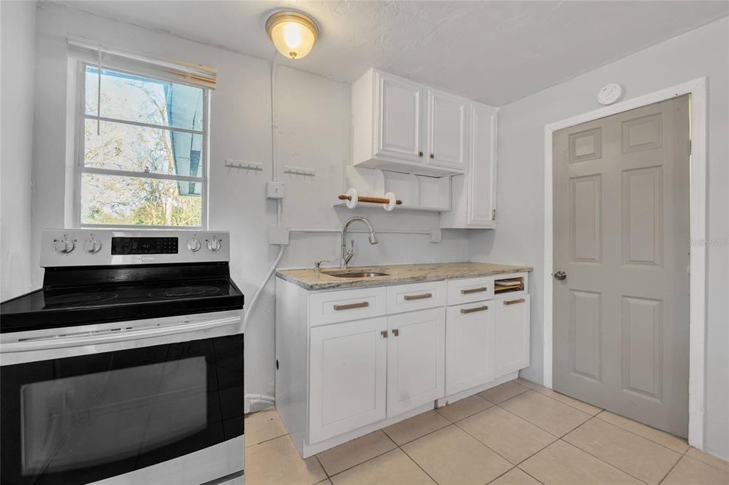 552 Fairmount Rd #552 - Photo 3 of 13