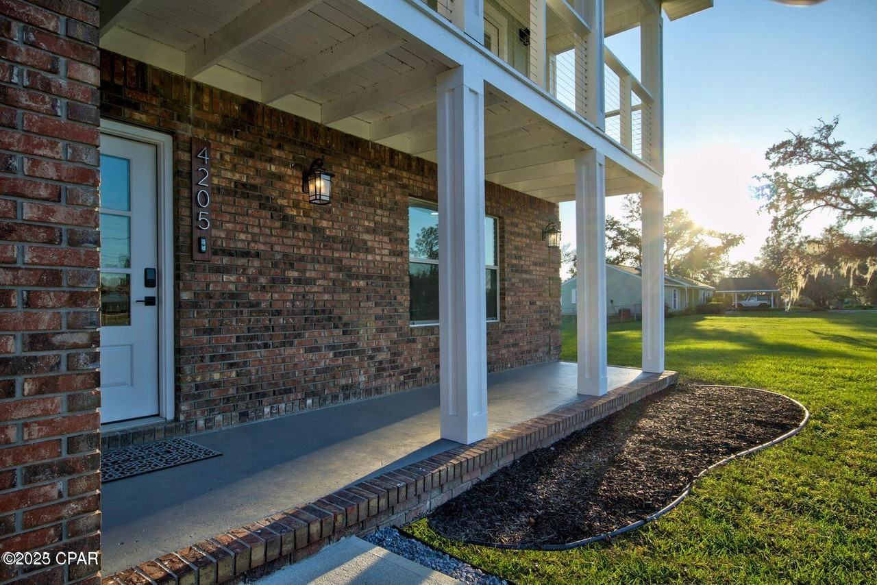 4205 Deerpoint Lake Dr #4205 - Photo 4 of 20