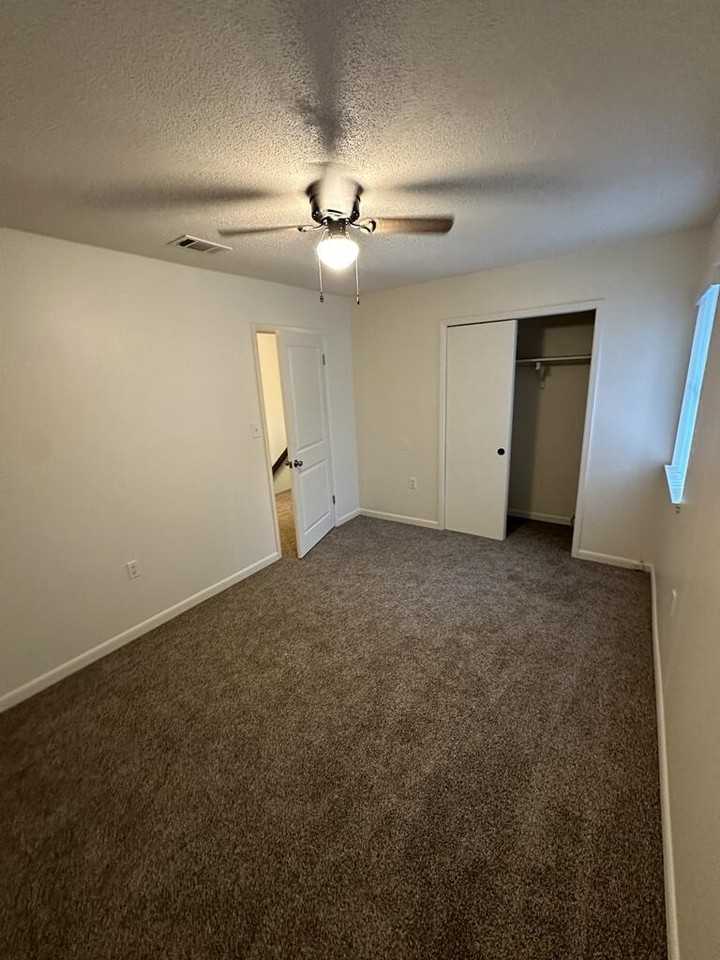 122 Scottwood Dr Se #122 - Photo 7 of 17