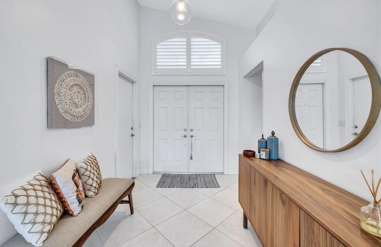 9569 Tavernier Dr #9569 - Photo 2 of 26