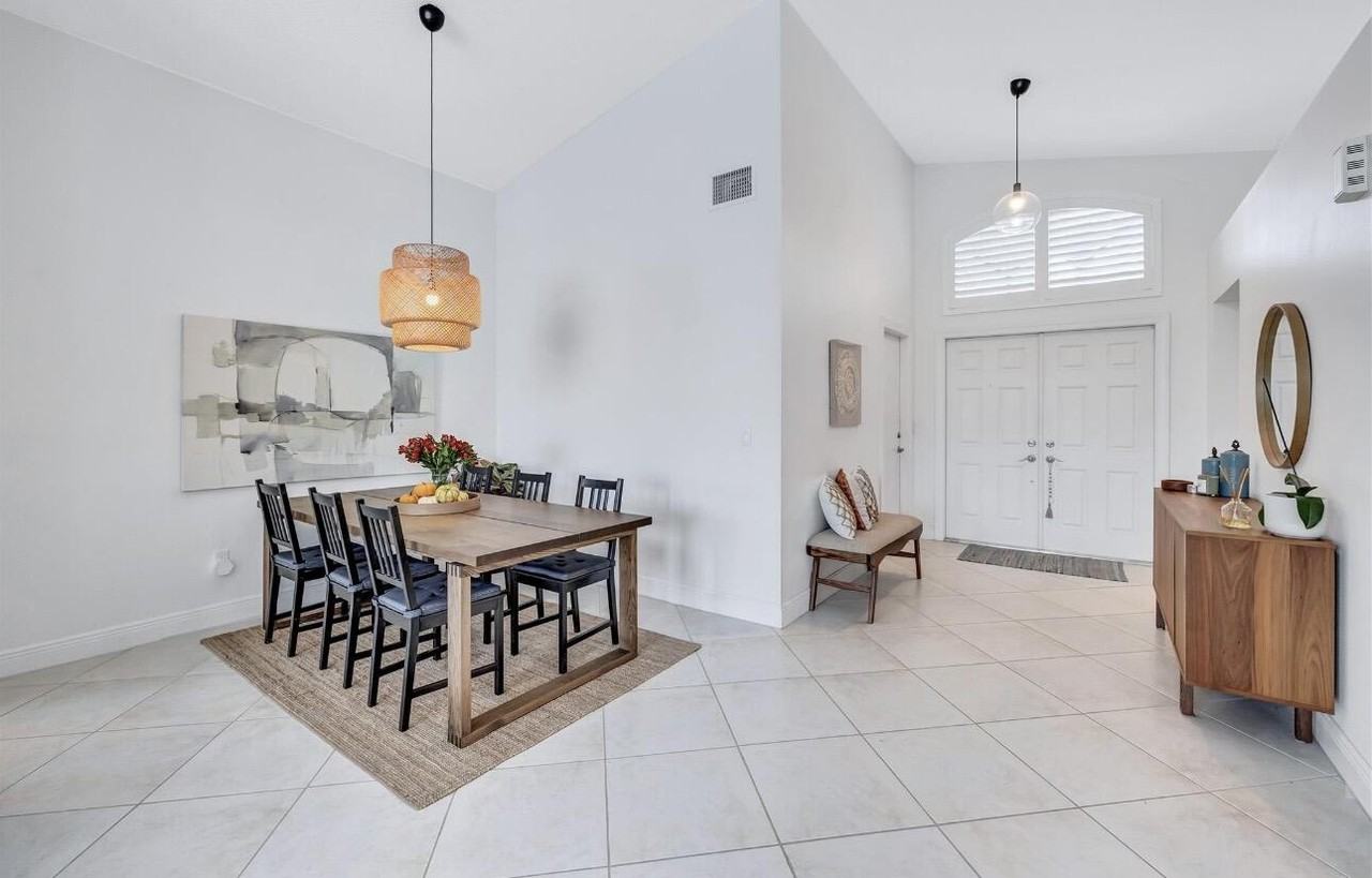 9569 Tavernier Dr #9569 - Photo 4 of 26