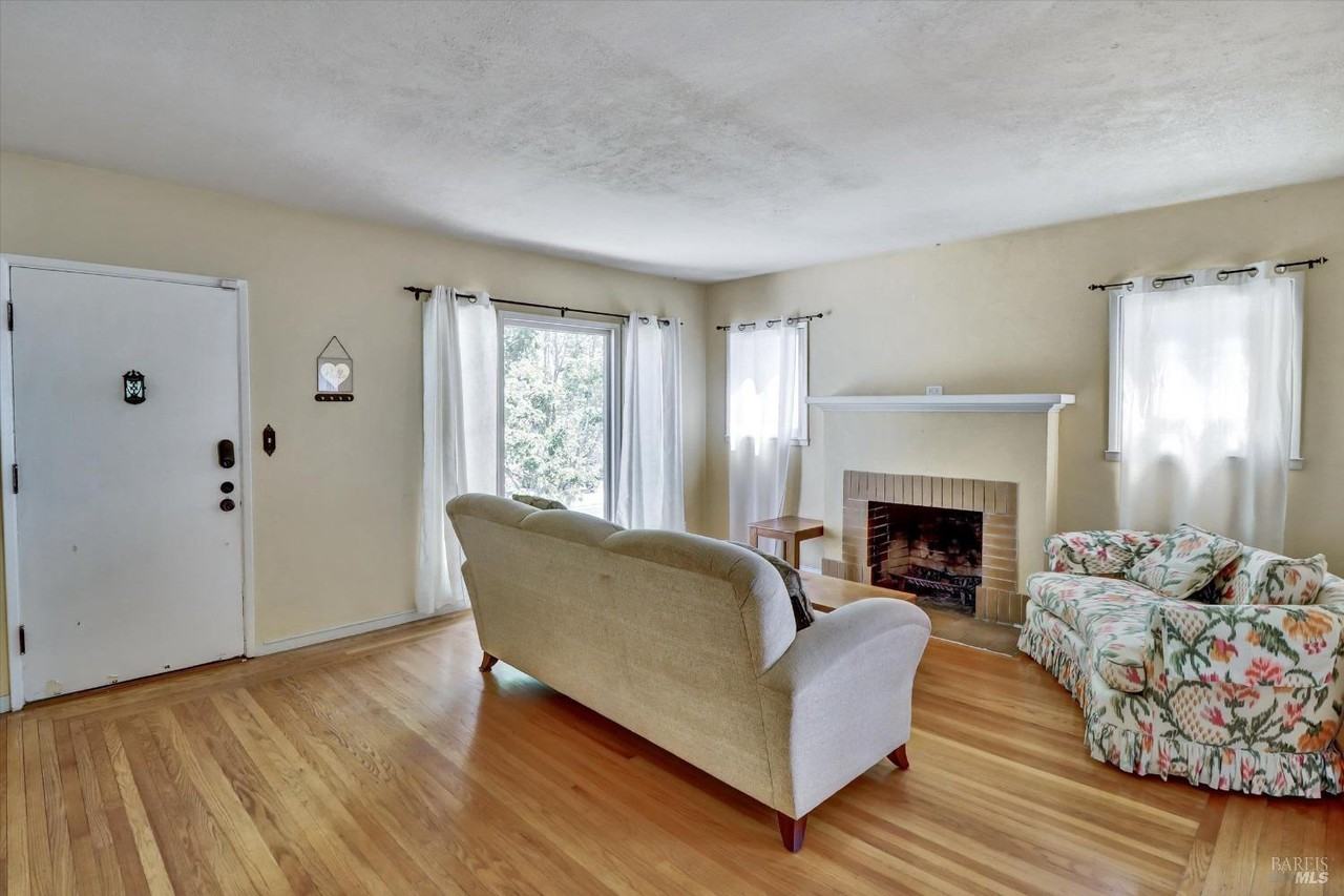 1467 Ohio St #1467 - Photo 6 of 44