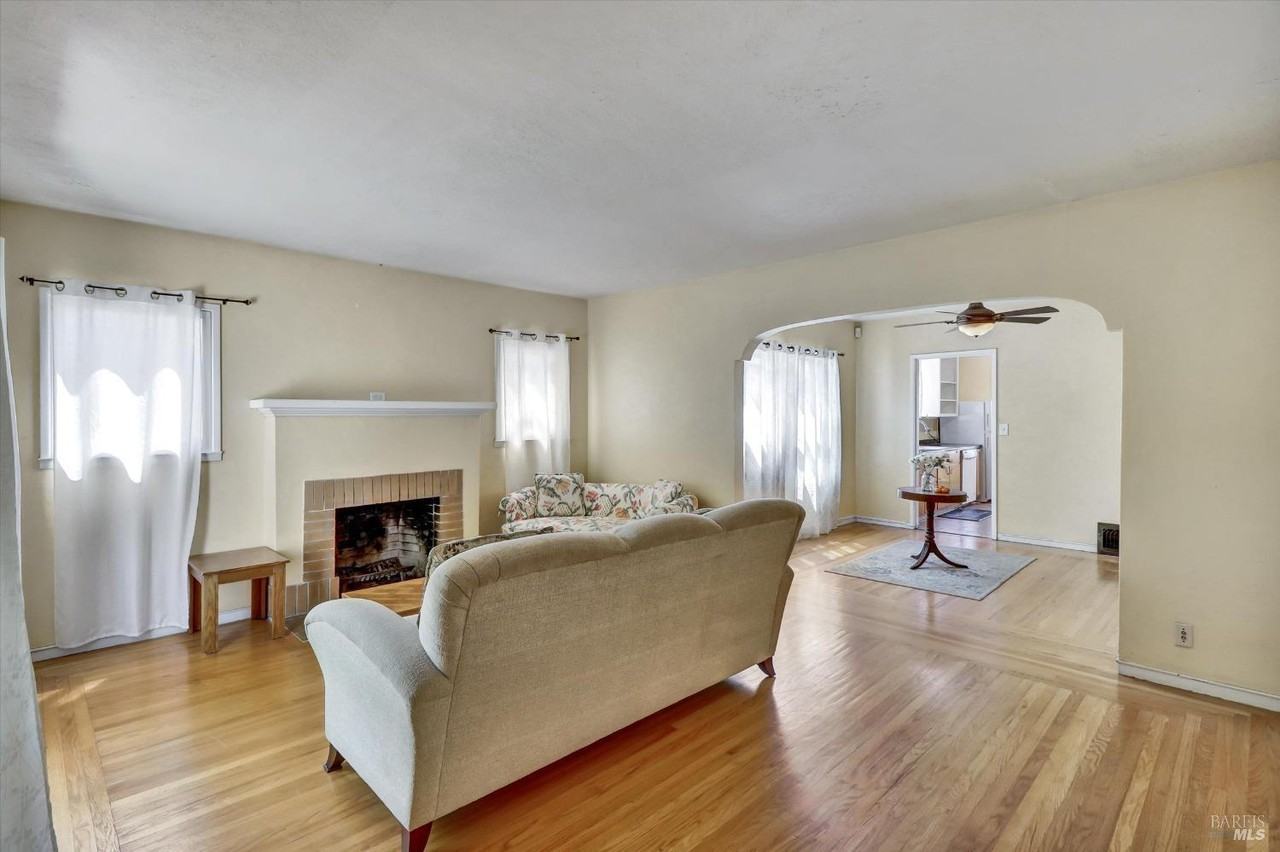 1467 Ohio St #1467 - Photo 7 of 44