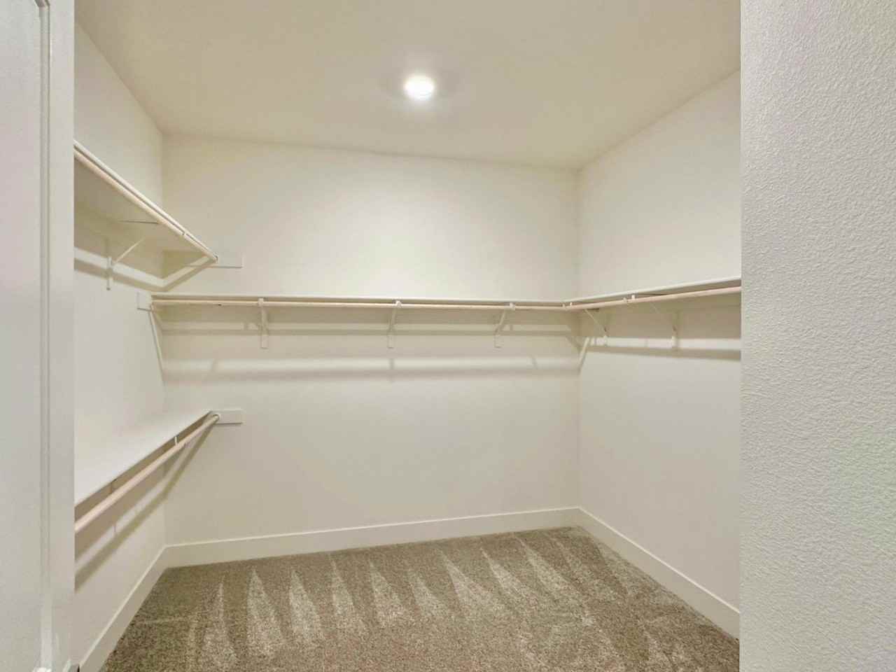 3690 Barton St #3690 - Photo 7 of 24