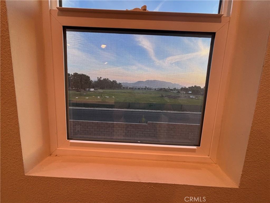 27421 Raylene Ave #27421 - Photo 2 of 8