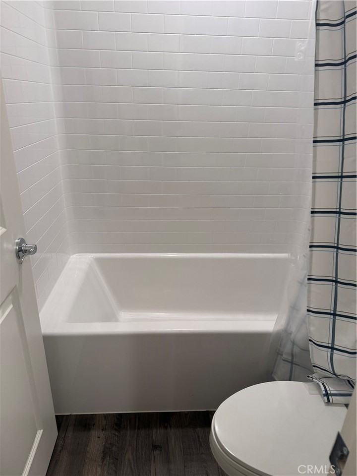 27421 Raylene Ave #27421 - Photo 4 of 8