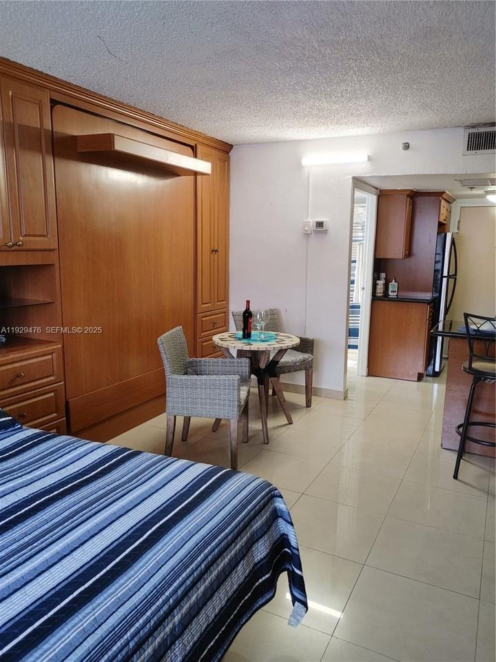 19201 Collins Ave #19201-103 - Photo 3 of 4