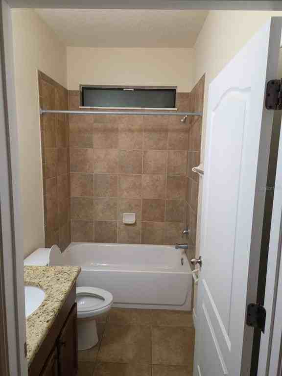 10004 Peliseur Ct #10004 - Photo 6 of 23