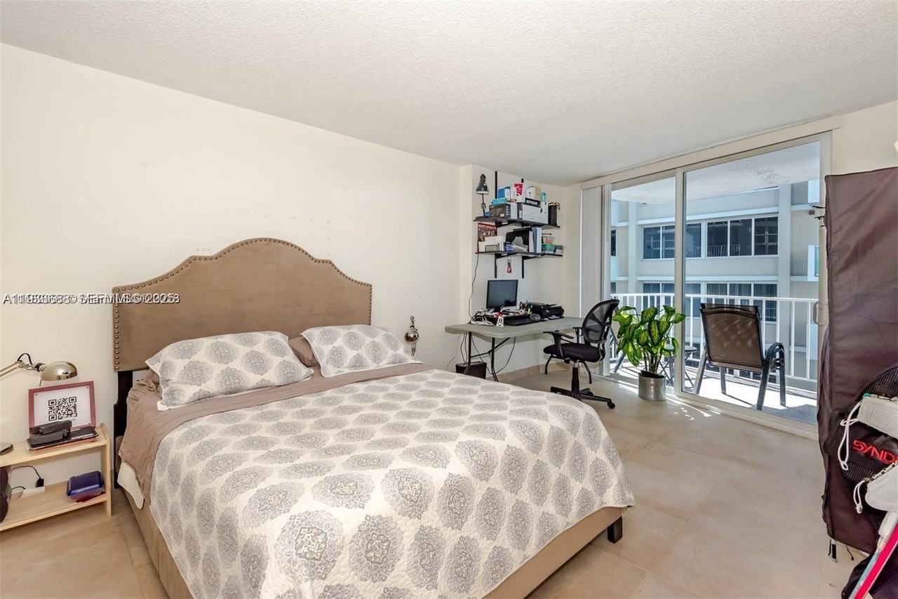 1228 West Ave #1228-1014 - Photo 7 of 26