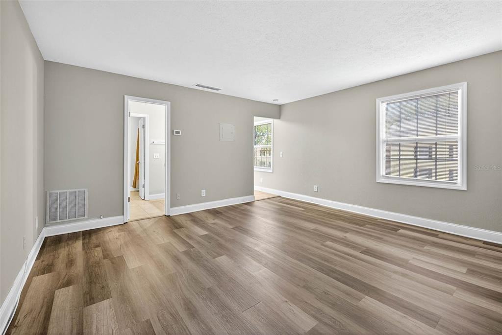 13824 Orange Sunset Dr #13824-202 - Photo 2 of 20