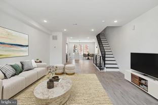 5608 Florence Ave - Photo 1 of 1