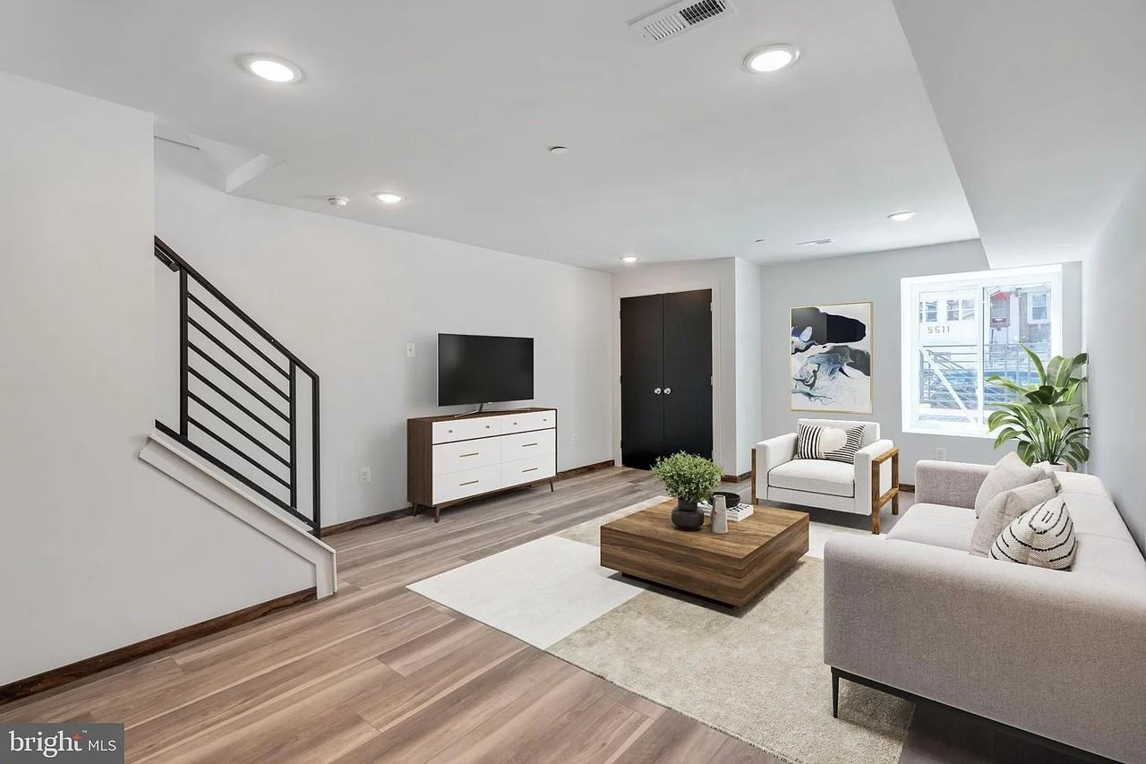 5608 Florence Ave - Photo 5 of 26