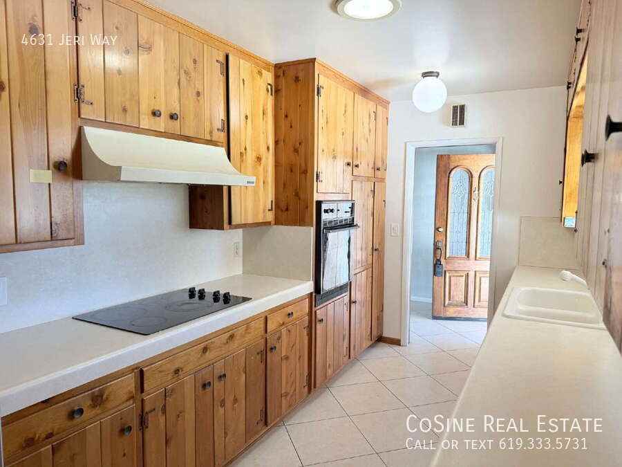 4631 Jeri Way - Photo 2 of 23